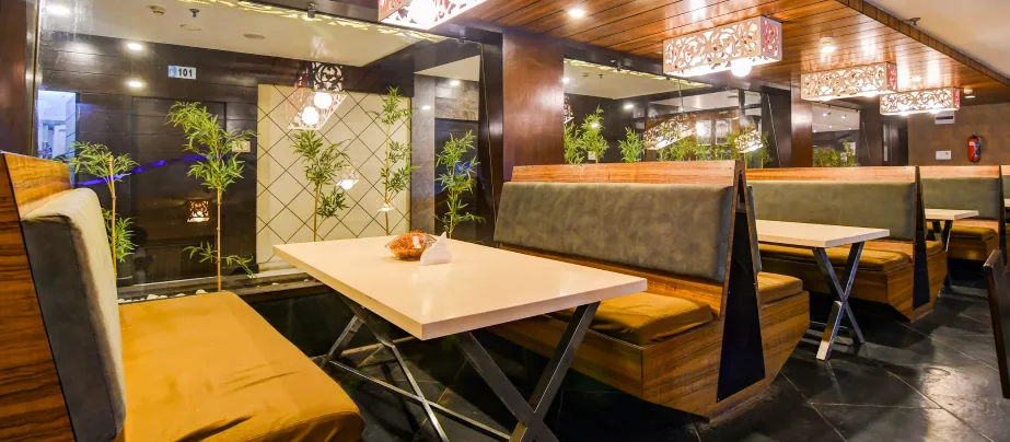 Restaurant Dining