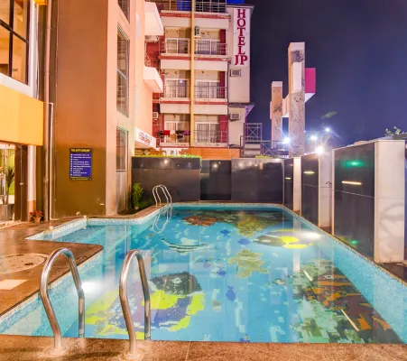 Swimming Pool Gallery5